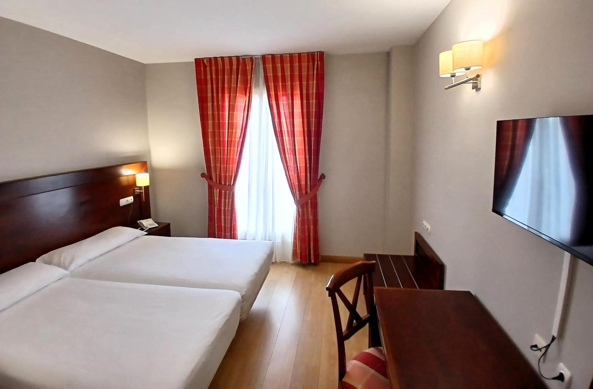 Hotel Campos De Castilla Soria Esterno foto